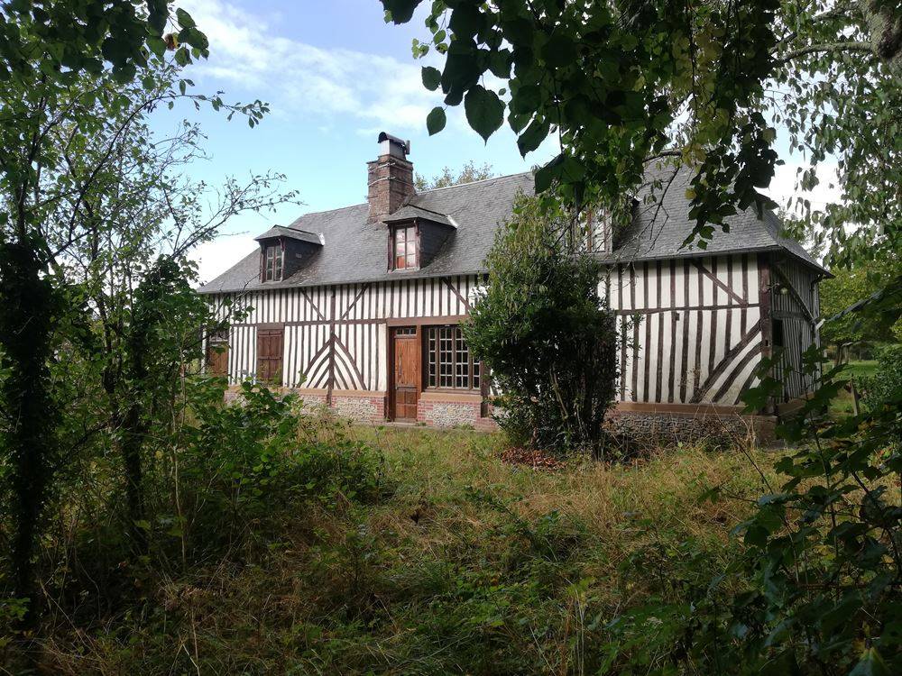 Vente  d'une Maison Normande à rénover sur 5 830 m² de terrain, à 10 minutes de Cormeilles 27260
