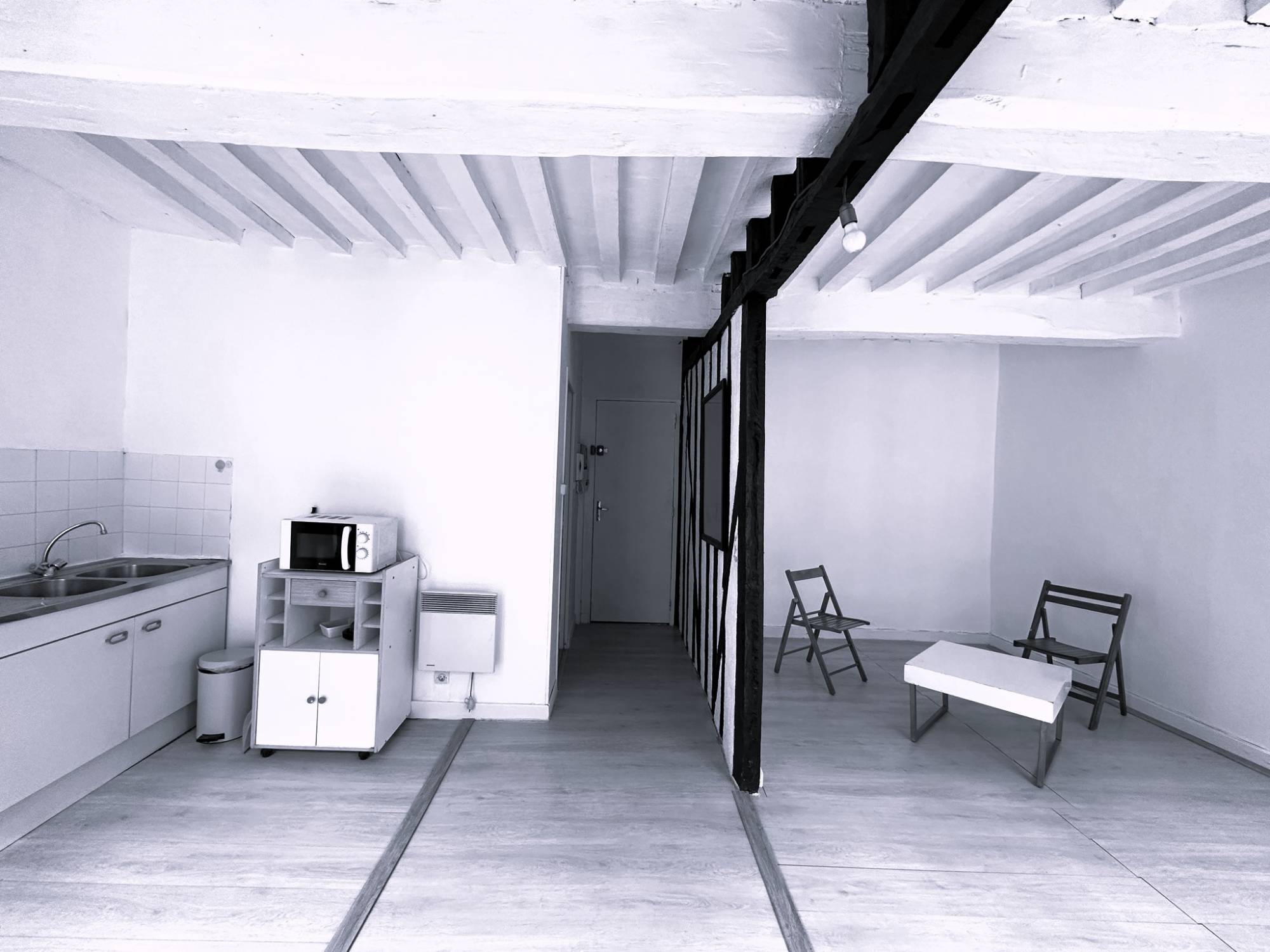 En hyper-centre, studio d'une superficie de 29.11m² proche de la plage et du port de Dieppe, Seine-Maritime.