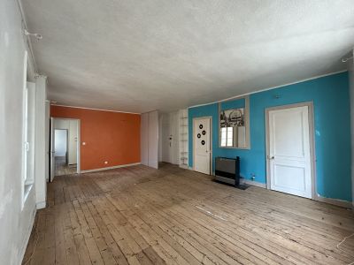 Vends appartement de 89m², bourg tous commerces, Seine-Maritime, 76.