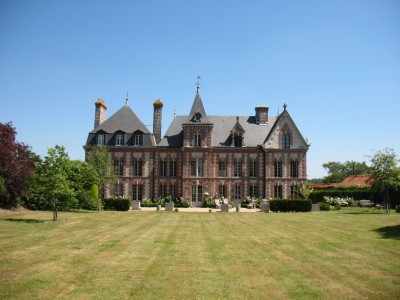 L'agence Terres et Demeures de Normandie Lisieux, propose à la vente ce magnifique chateau proche de Paris, Eure 27